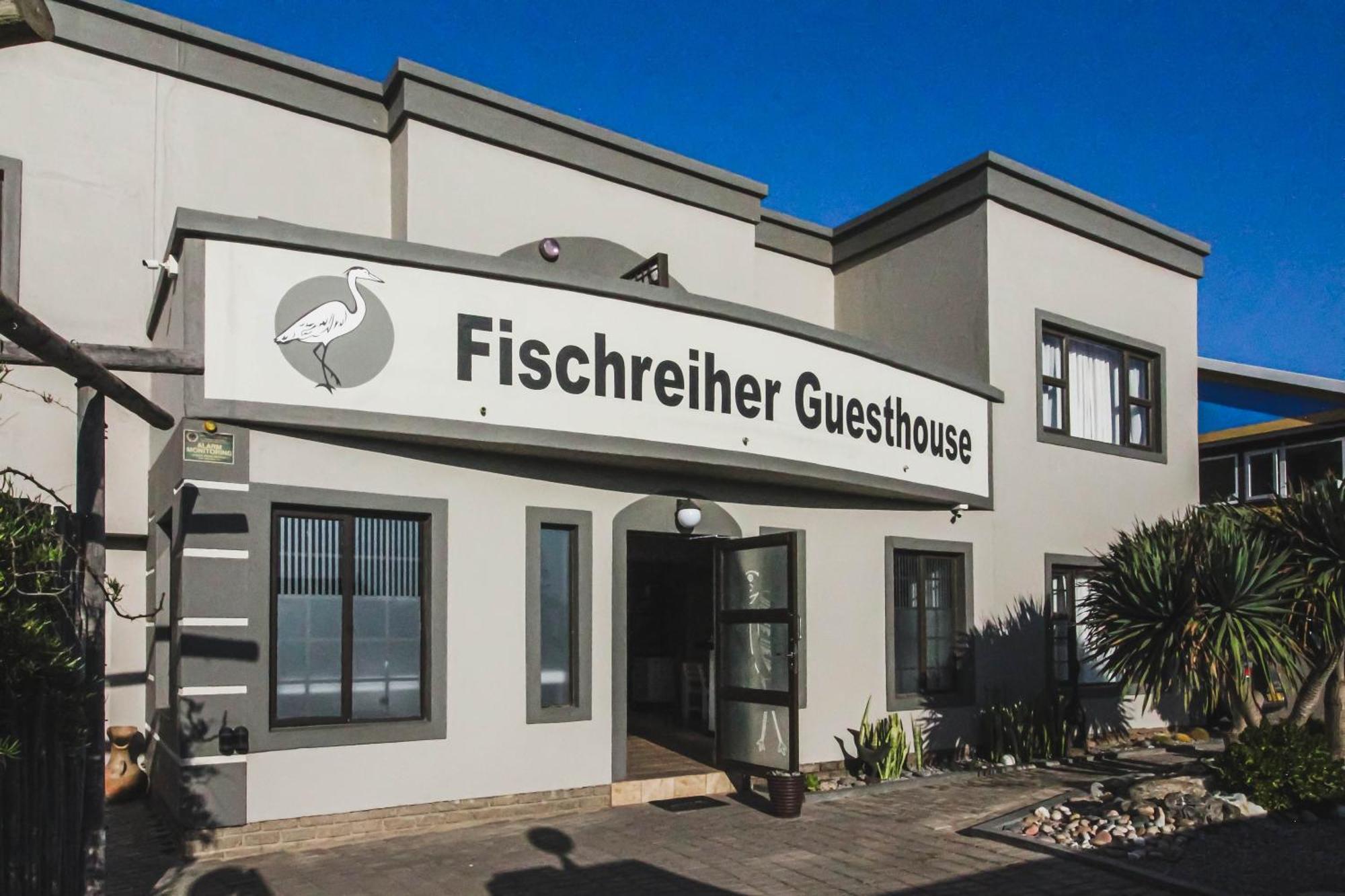 Guesthouse Fischreiher B&B Свакопмунд Экстерьер фото